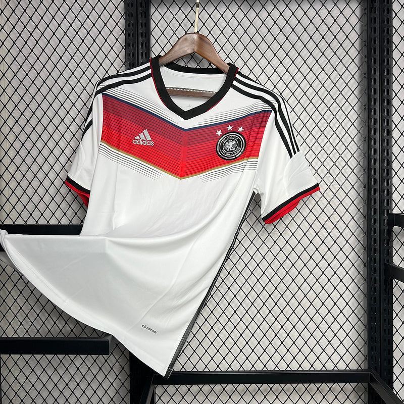 Germany 2014 - Home - Retro